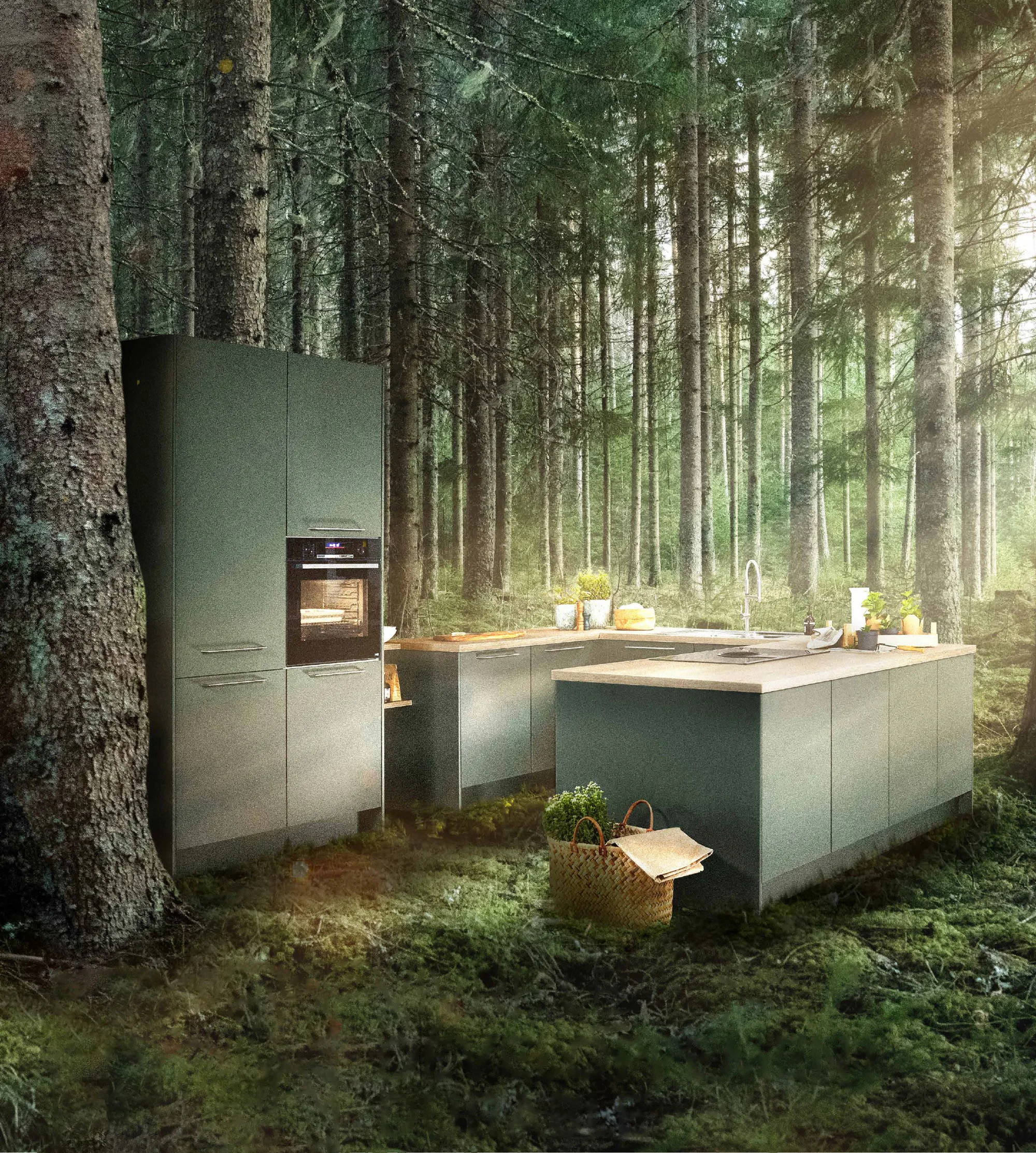 Ökologische Küche im Wald mit nachhaltigen Materialien und energieeffizienten Geräten